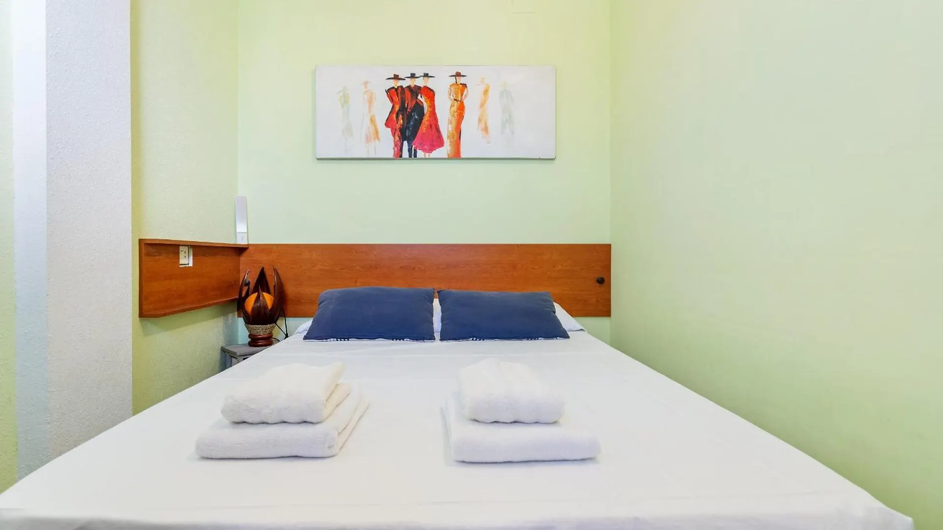 Welcs Apartamento 214 Emp Con Vistas Al Canal Empuriabrava 0*,  Spain